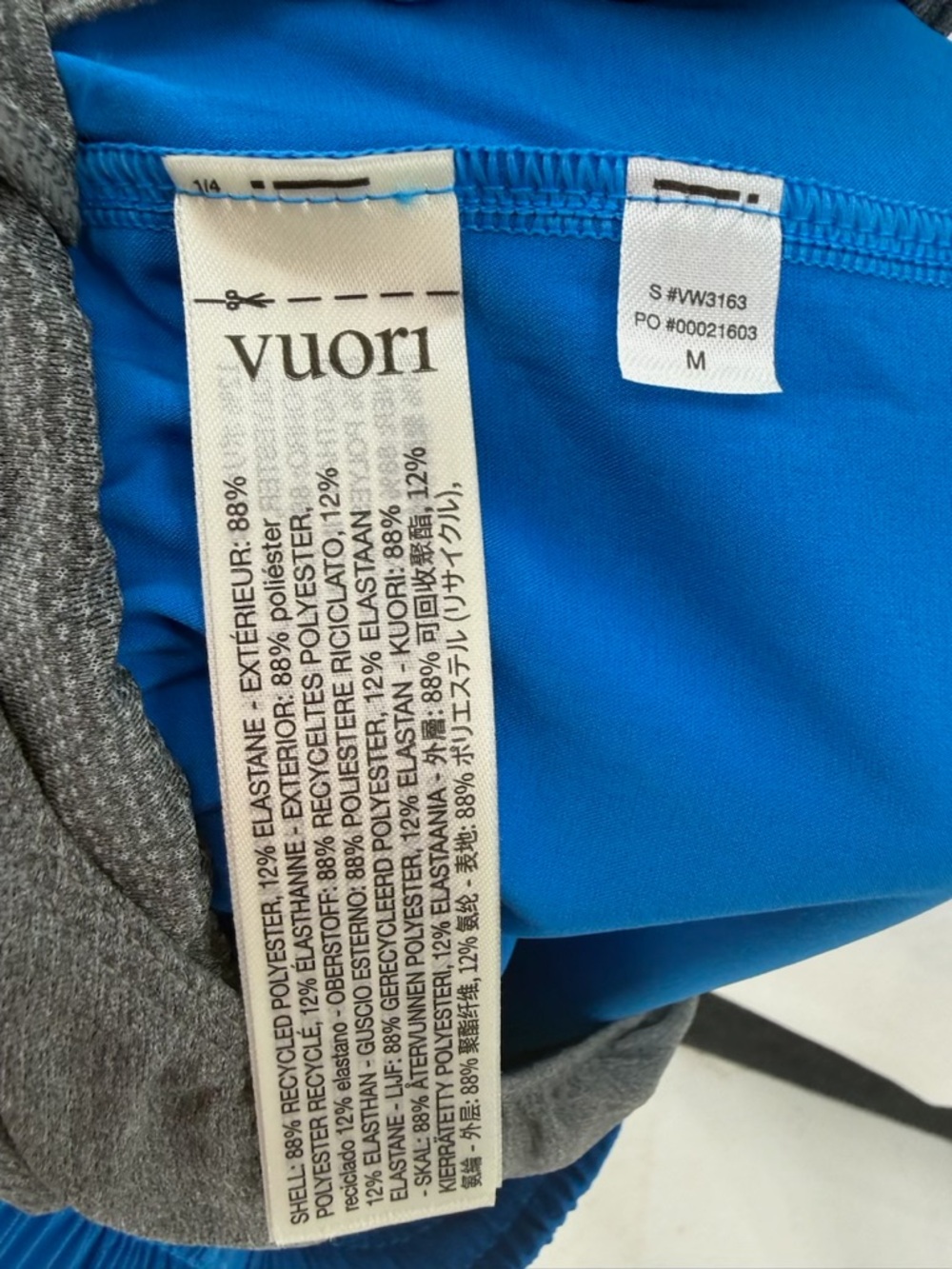 NWT Vuori Women’s Clementine 2.0 Short 4” Regatta Blue Size Medium VW3163 - Picture 8 of 13